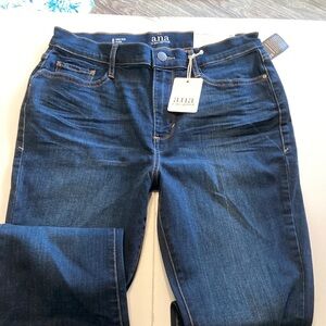 Ana high-rise flare jeans dark rinse denim. Size 8